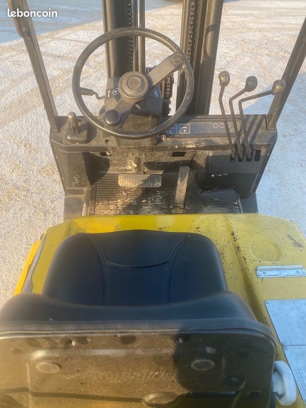 Chariot élévateur gaz YALE