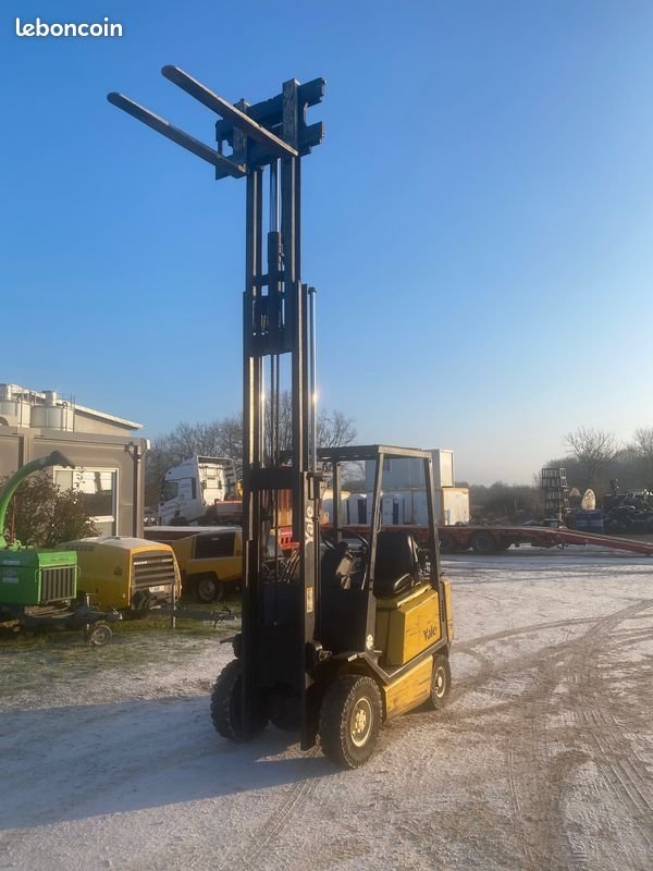 Chariot élévateur gaz YALE