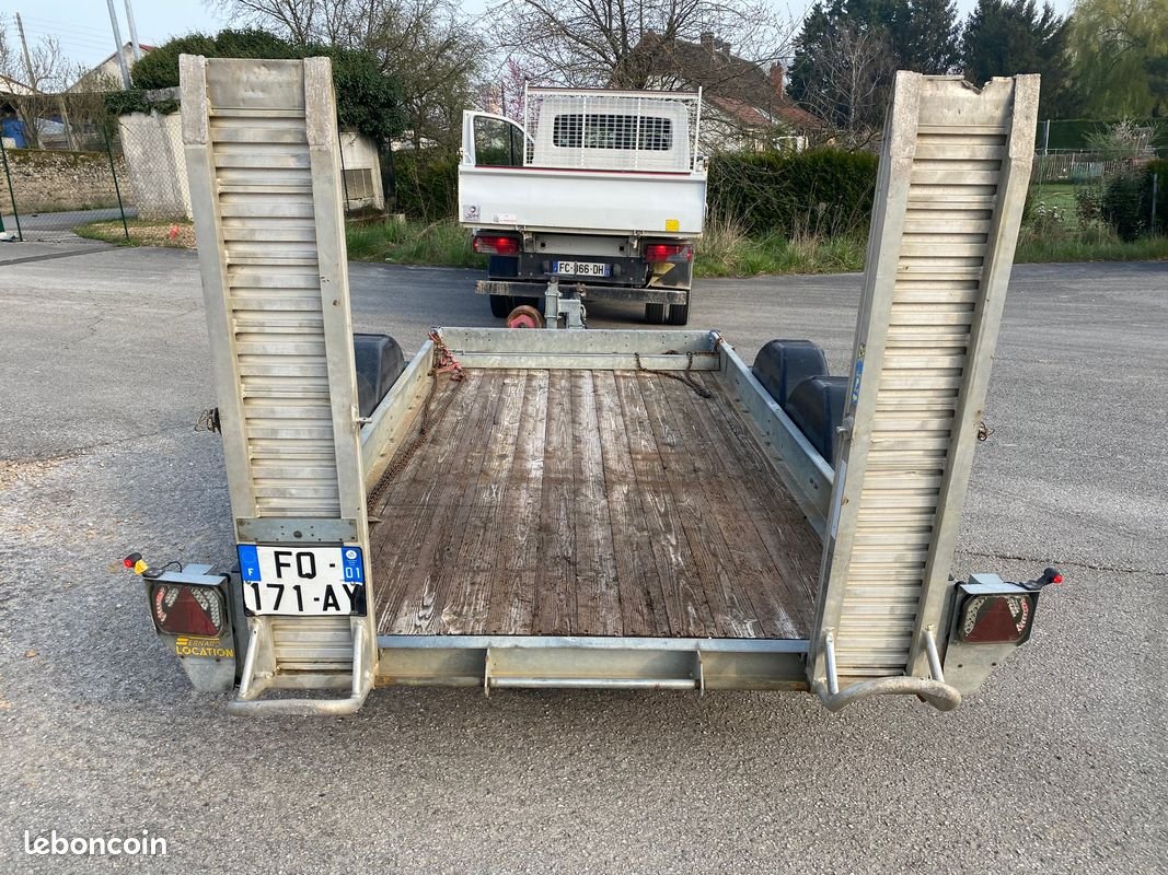 Remorque porte-engin ECIM