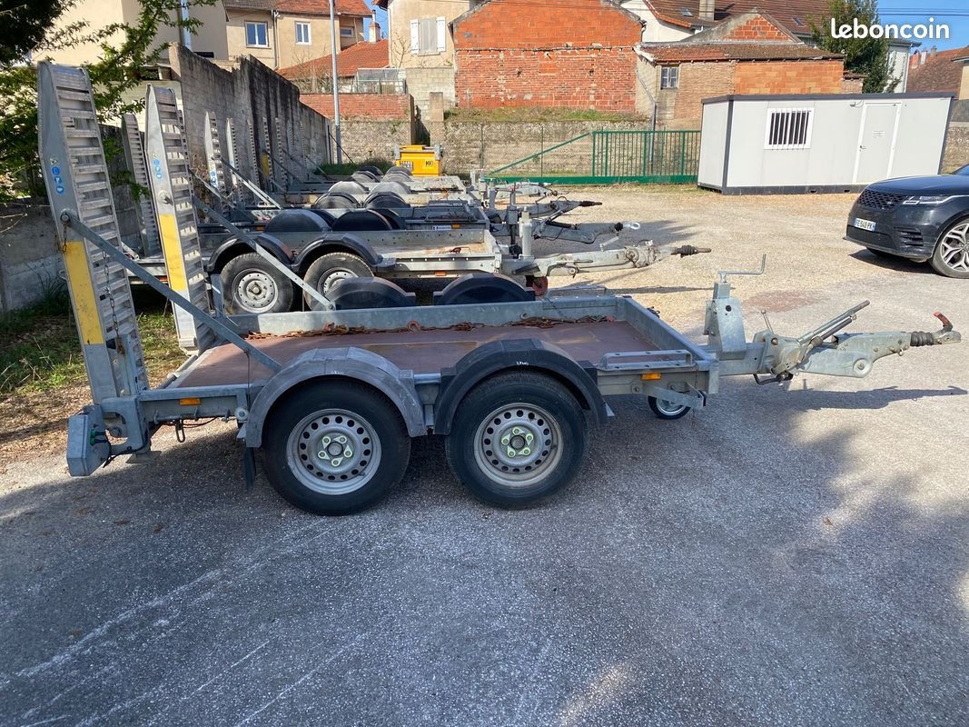 Remorque porte-engin HUBIERE TPG25