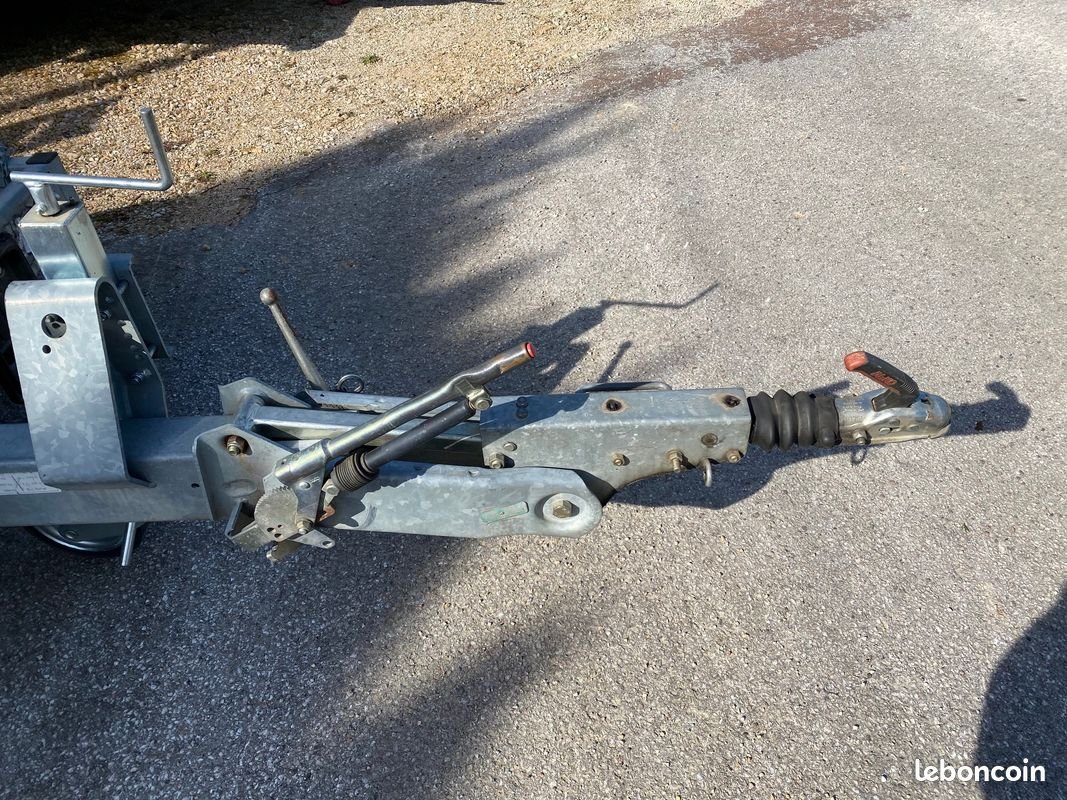 Remorque porte-engin HUBIERE TPG25