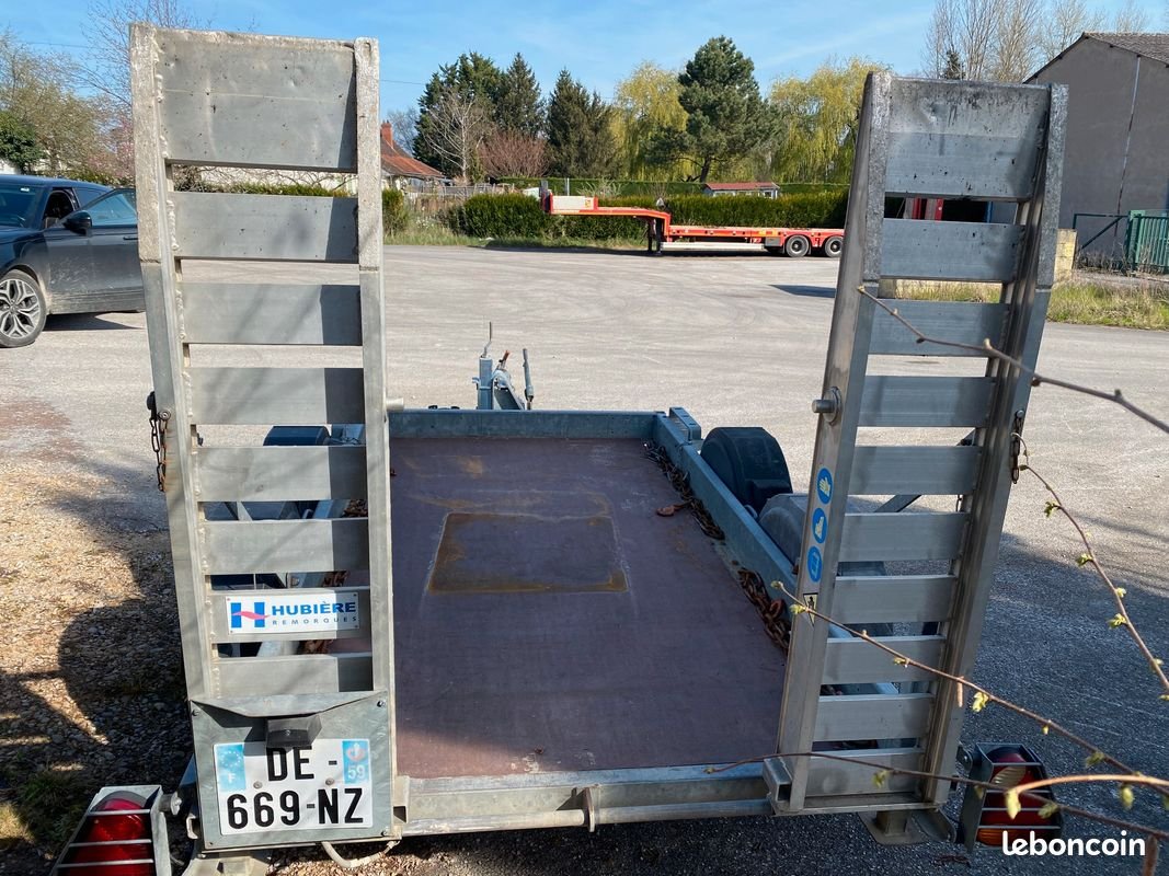 Remorque porte-engin HUBIERE TPG25