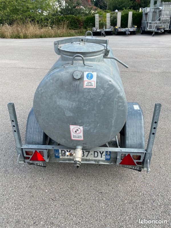 Remorque citerne HUBIERE CTR751