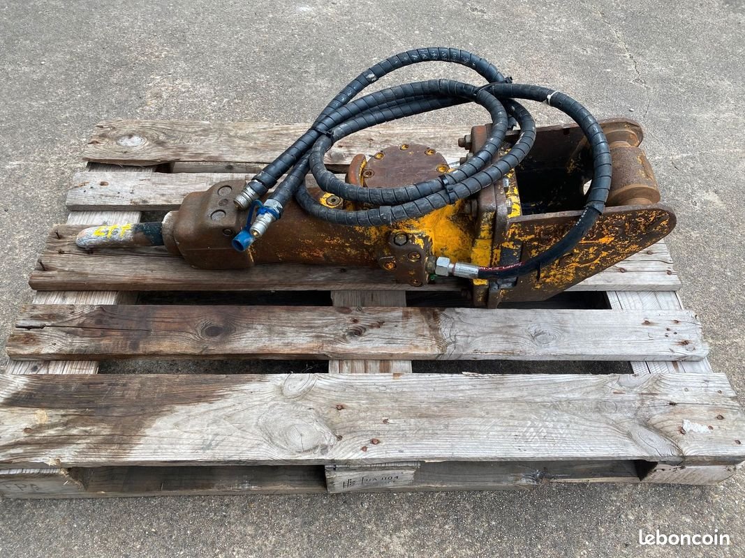 BRH Atlas Copco SB102