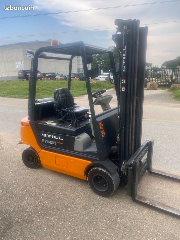Chariot élévateur STILL R70-20