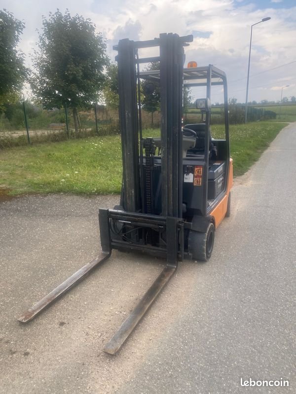 Chariot élévateur STILL R70-20