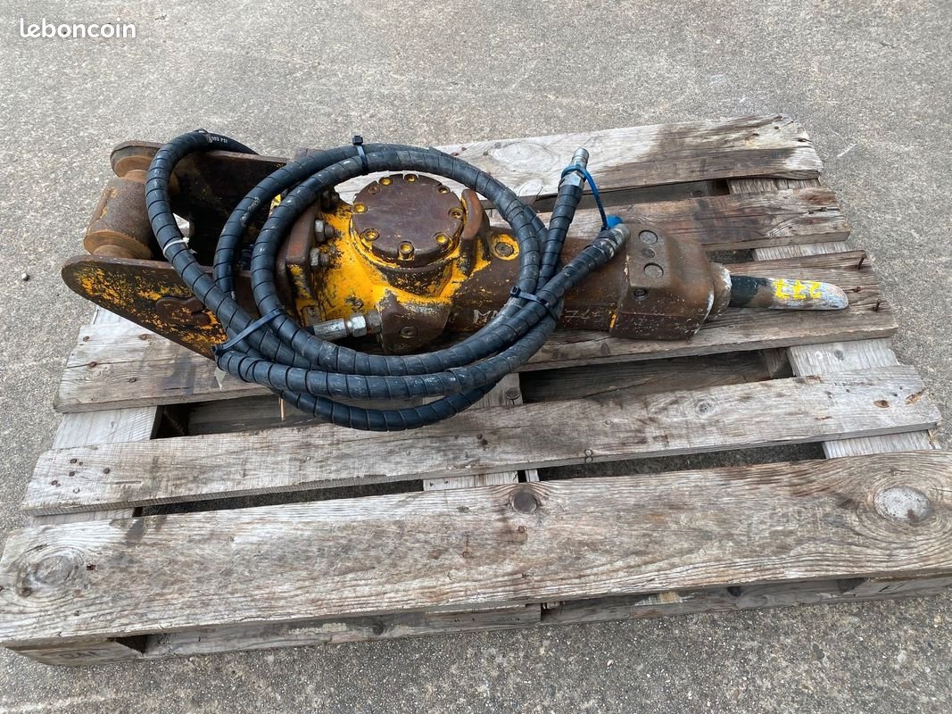 BRH Atlas Copco SB102