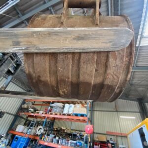 Godet de terrassement à axes