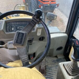 Chargeuse KOMATSU WA65-3