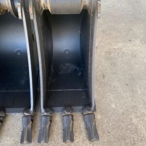 Godet de terrassement MORIN M3 largeur 400 mm
