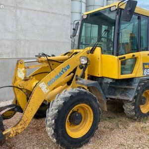 Chargeuse KOMATSU WA65-3